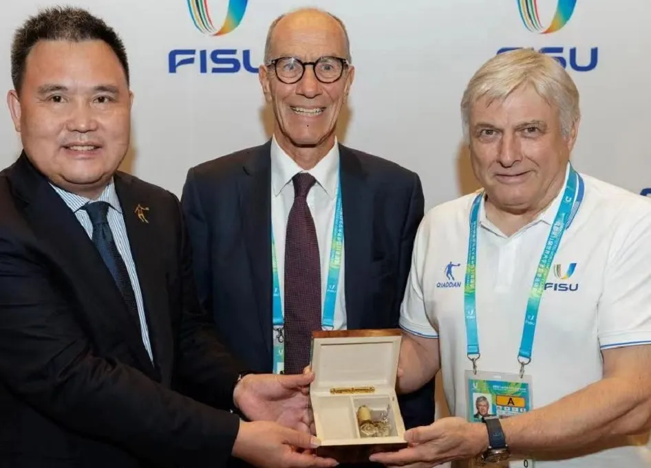 熊猫体育 - 中国官方认证体育赛事直播平台